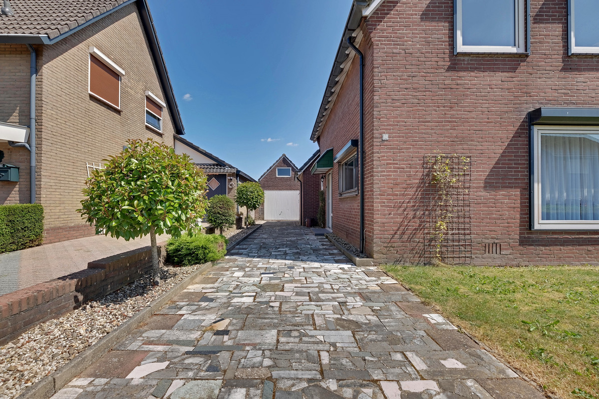 Vrijstaande woning te koop: Martinusweg 14, Herwen