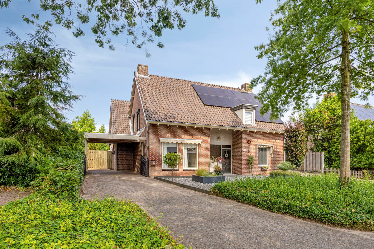 Twee-onder-één-kap te koop: Kampseveld 5A, Den Dungen