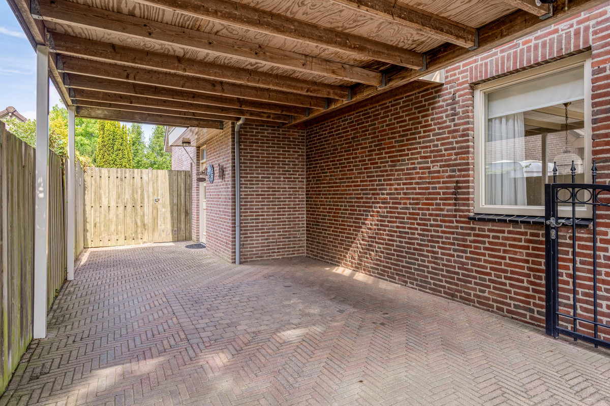 Twee-onder-één-kap te koop: Kampseveld 5A, Den Dungen