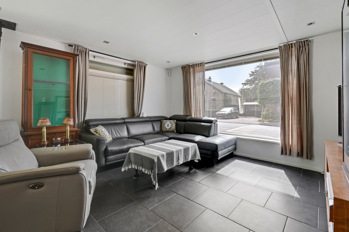 Hoekwoning te koop: Hoogstraat 22, Overasselt
