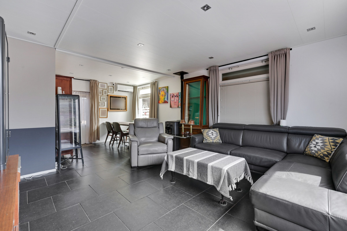 Hoekwoning te koop: Hoogstraat 22, Overasselt