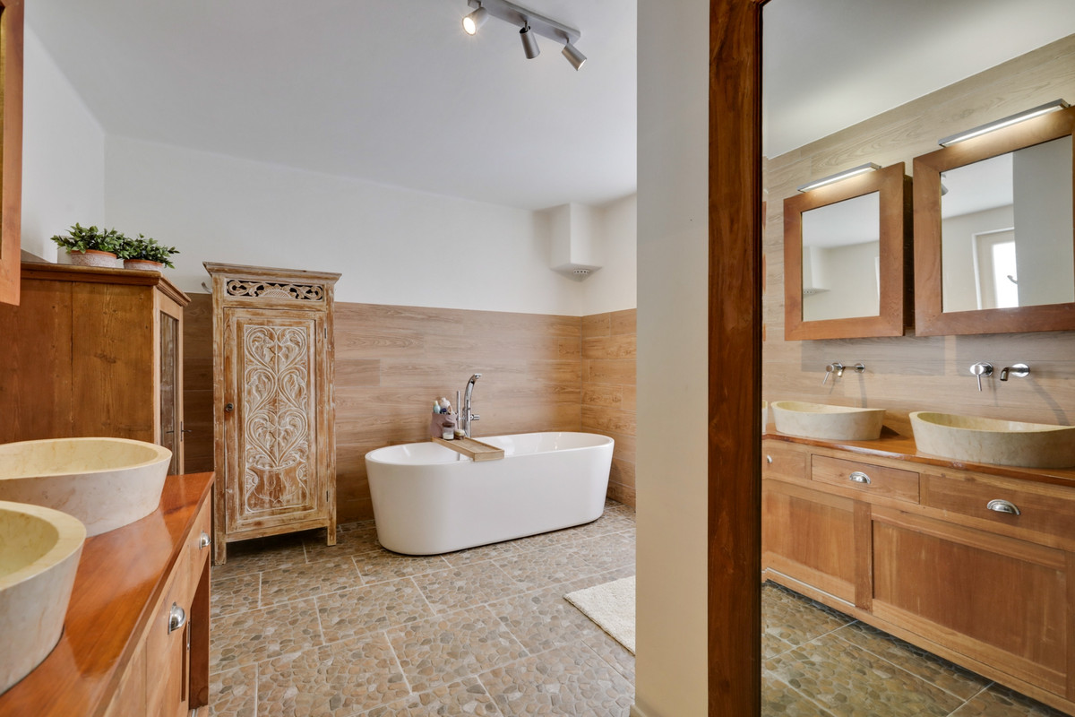 Hoekwoning te koop: Hoogstraat 22, Overasselt