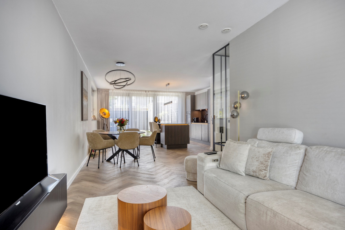 Hoekwoning te huur: Cypruslaan 95, Rotterdam