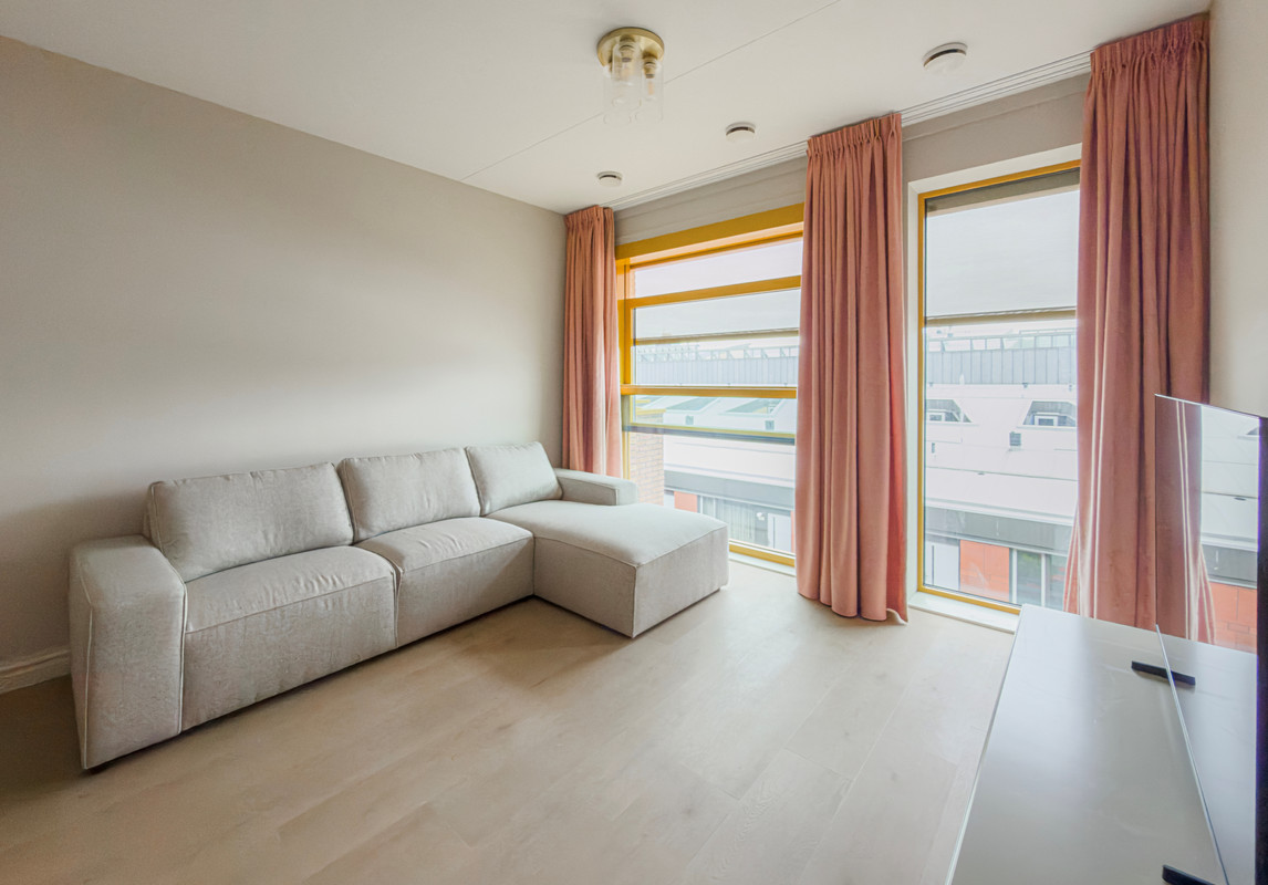 Appartement te huur: Tuinweg 74, Hoofddorp