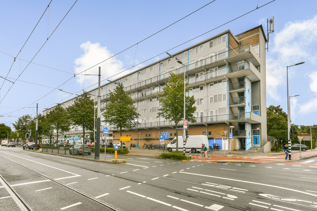 Appartement te koop: Pieter Calandlaan 411, Amsterdam
