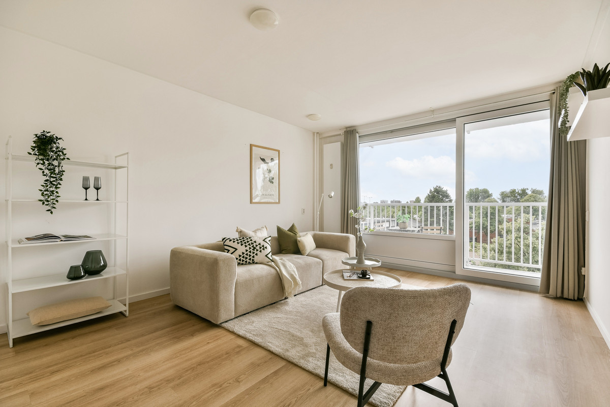 Appartement te koop: Pieter Calandlaan 411, Amsterdam