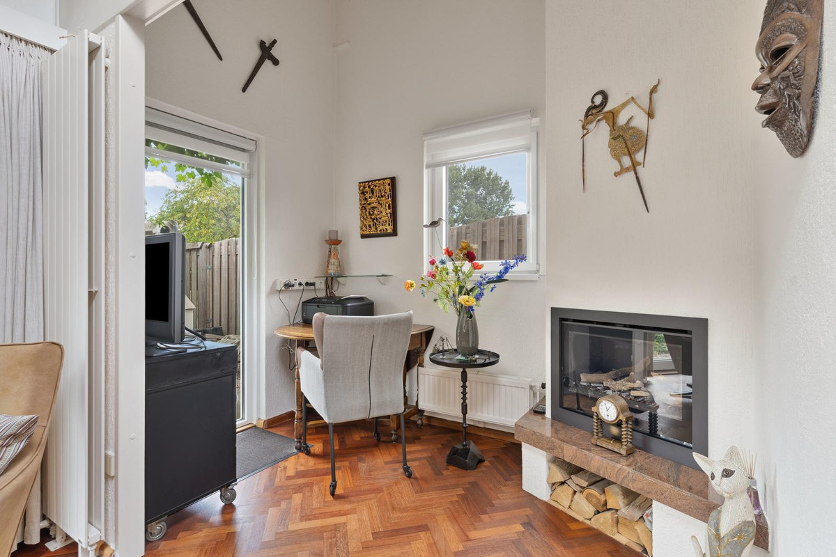 Tussenwoning te koop: P. Verhagenstraat 30, Almere