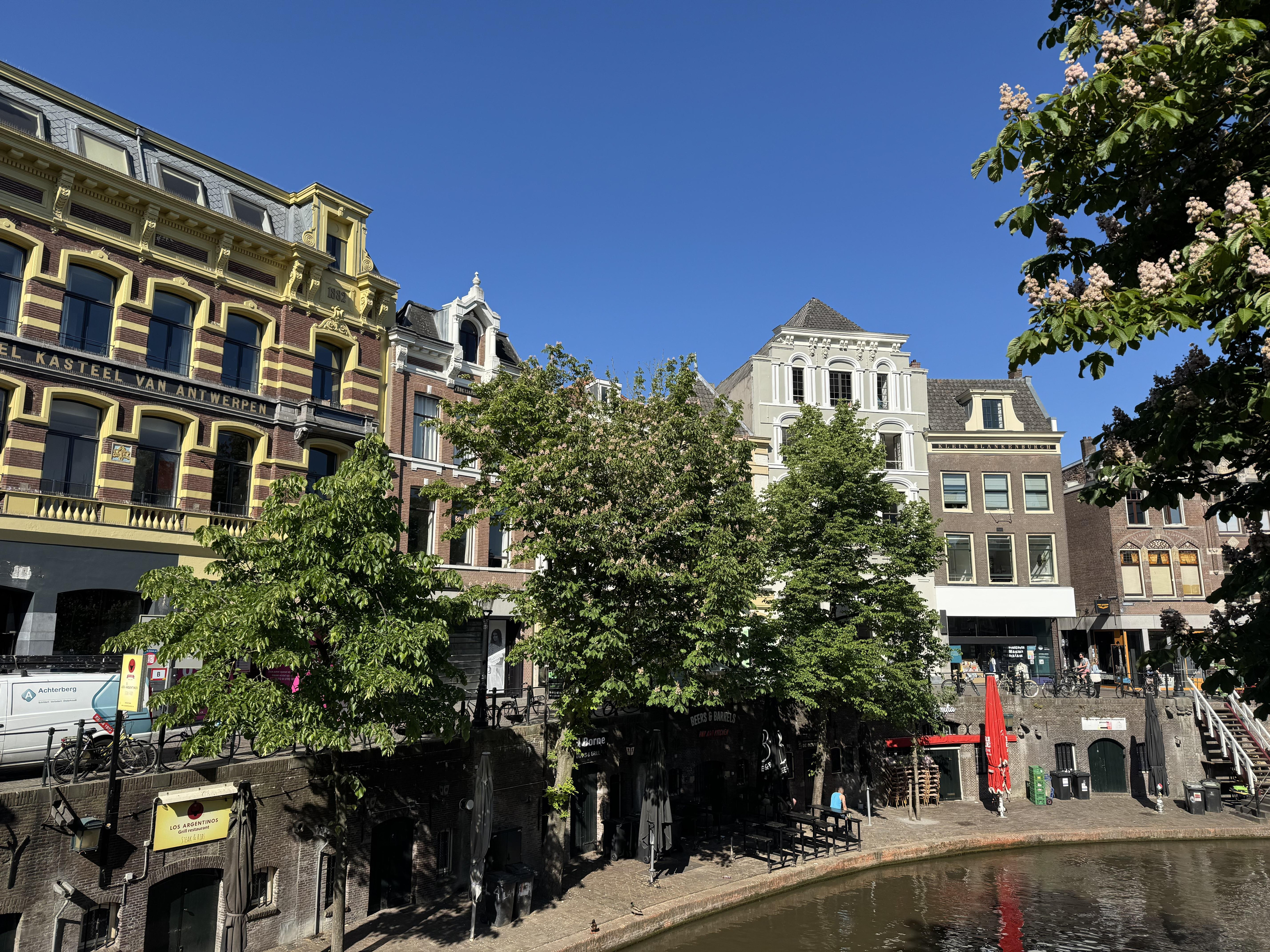 Oudegracht 127 1, Utrecht