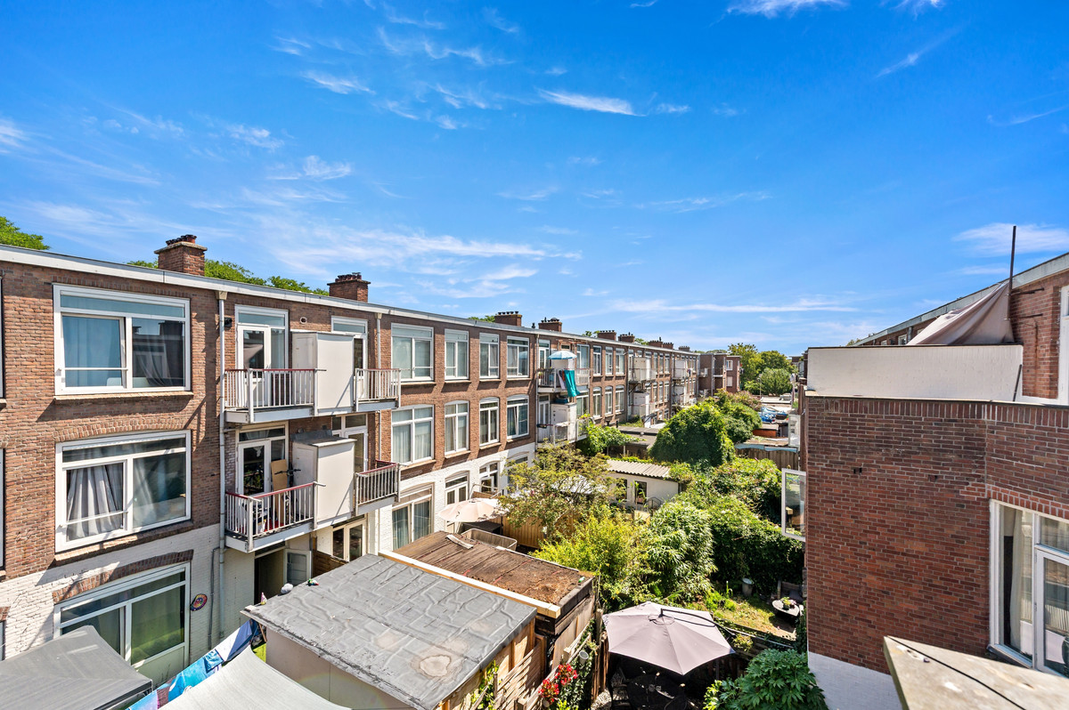 Appartement te koop: Pasteurstraat 230, 'S-Gravenhage