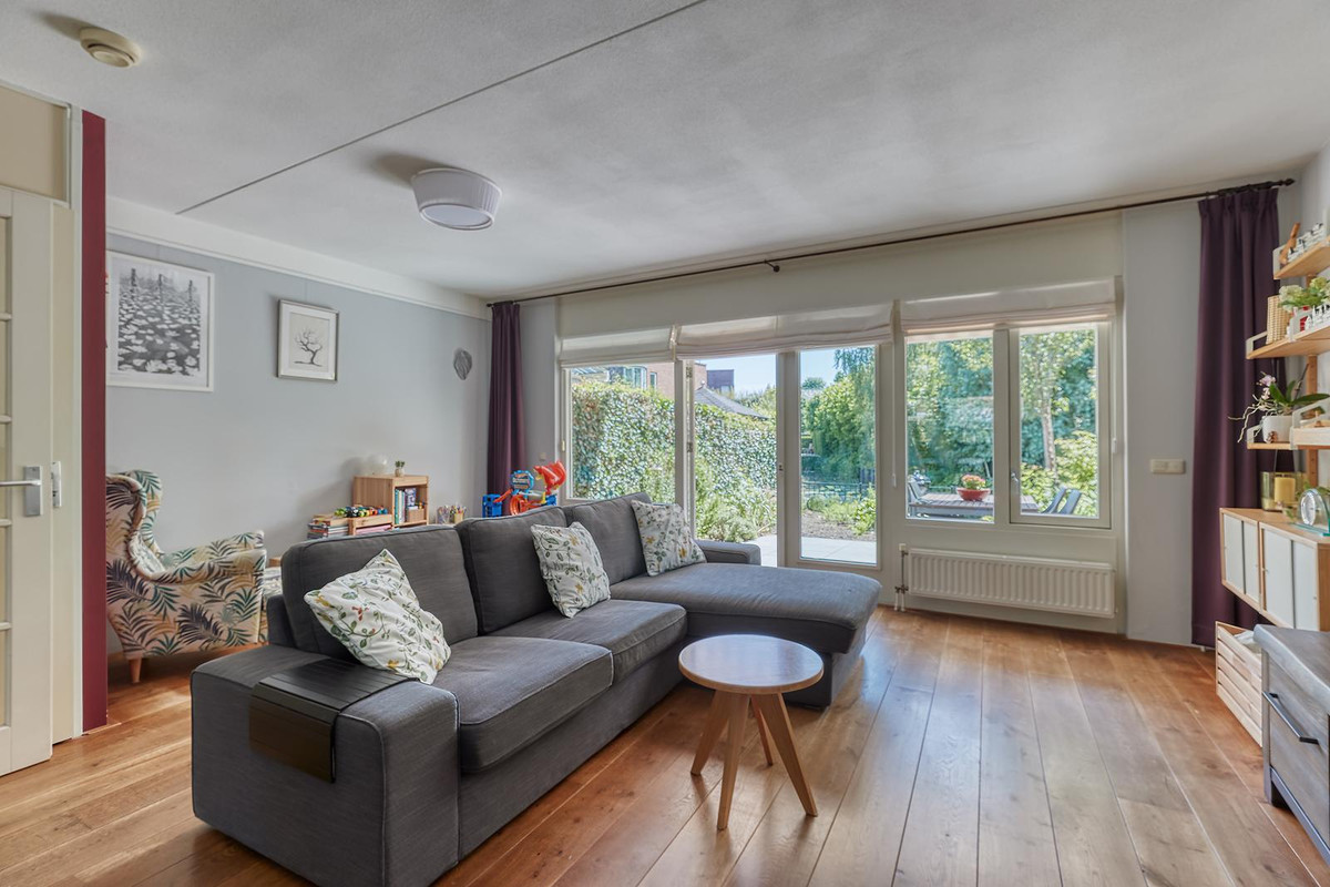 Tussenwoning te huur: Broek 6, Voorburg