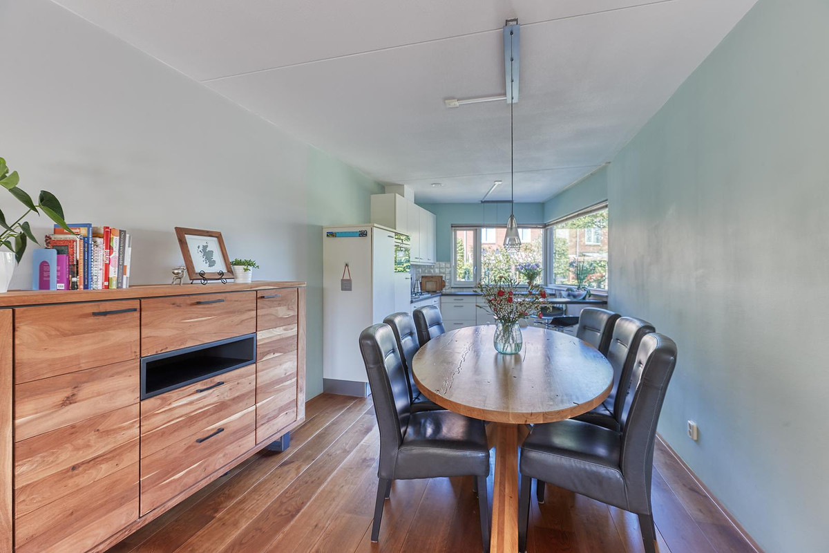 Tussenwoning te huur: Broek 6, Voorburg