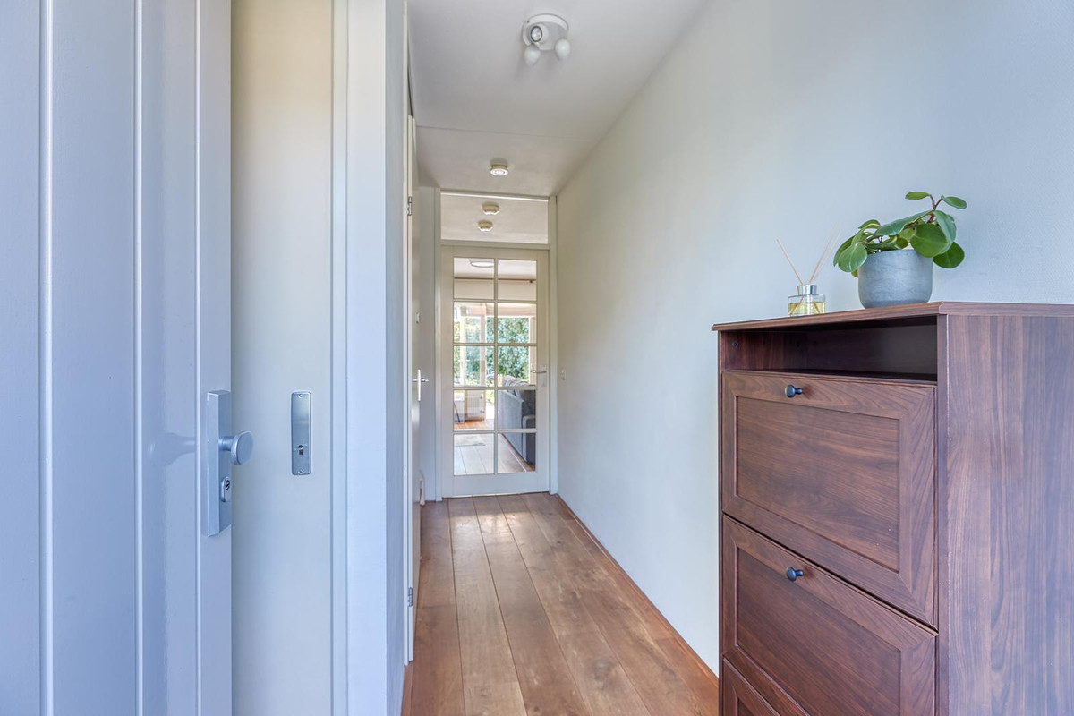 Tussenwoning te huur: Broek 6, Voorburg
