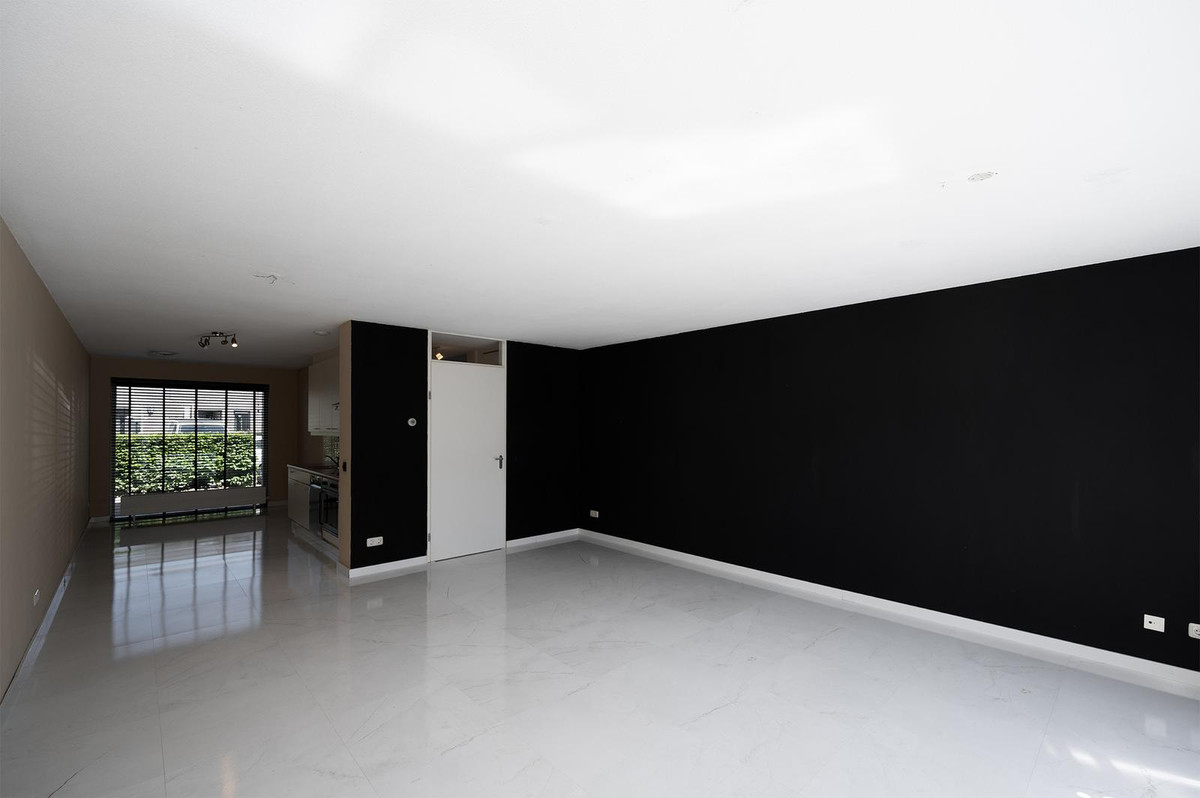 Tussenwoning te huur: Holbeinstraat 14, Almere