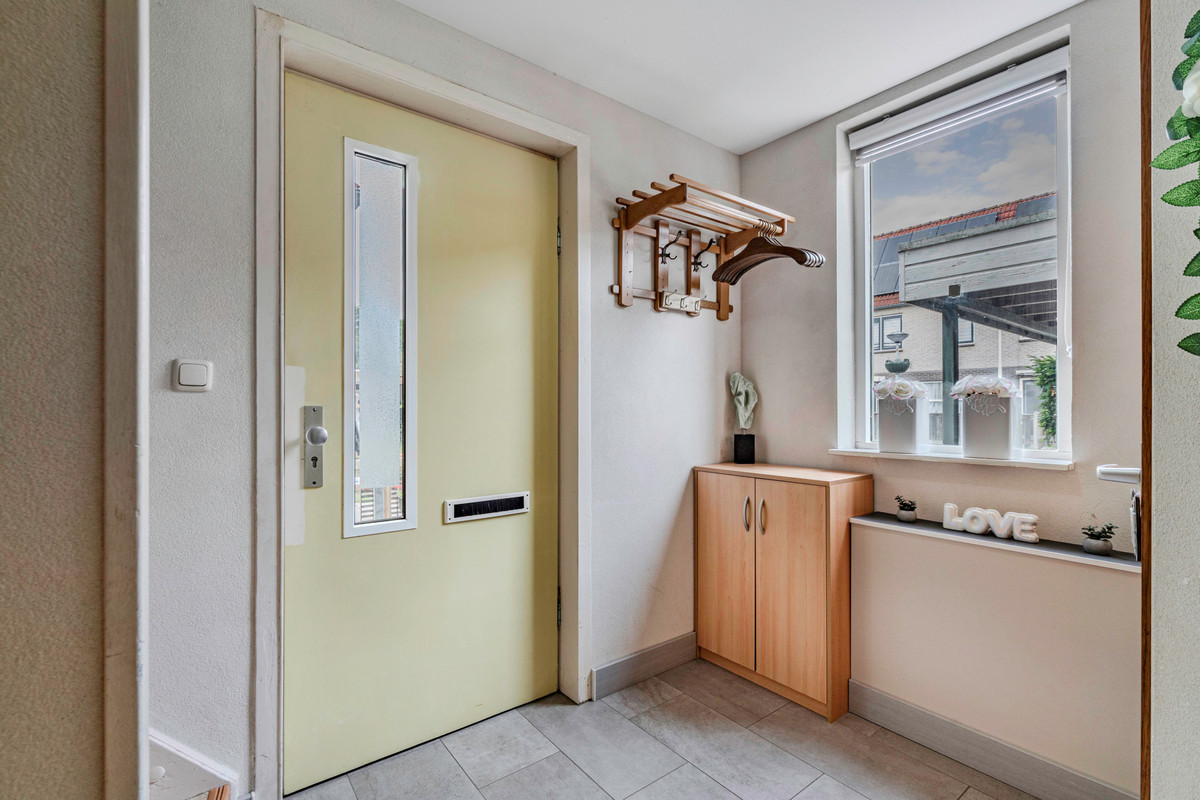 Hoekwoning te koop: Wolgastraat 11, Lelystad