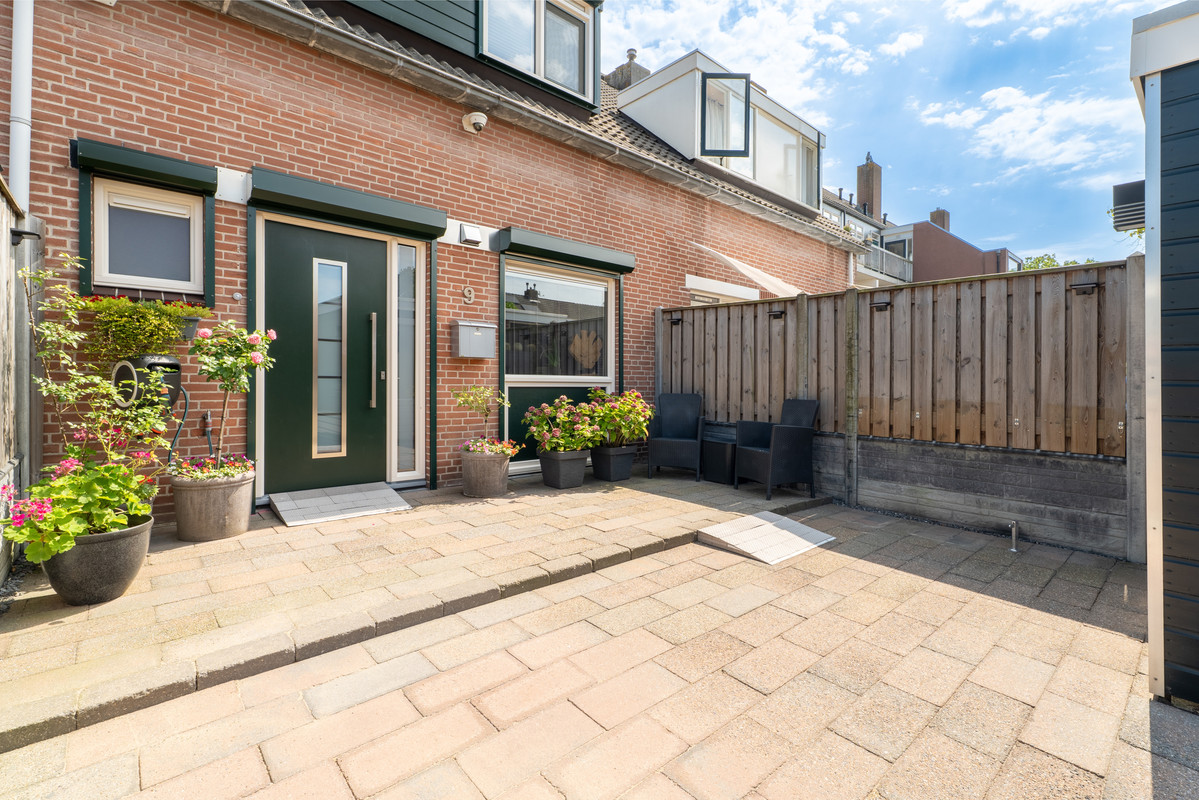 Tussenwoning te koop: Druivengaard 9, Spijkenisse