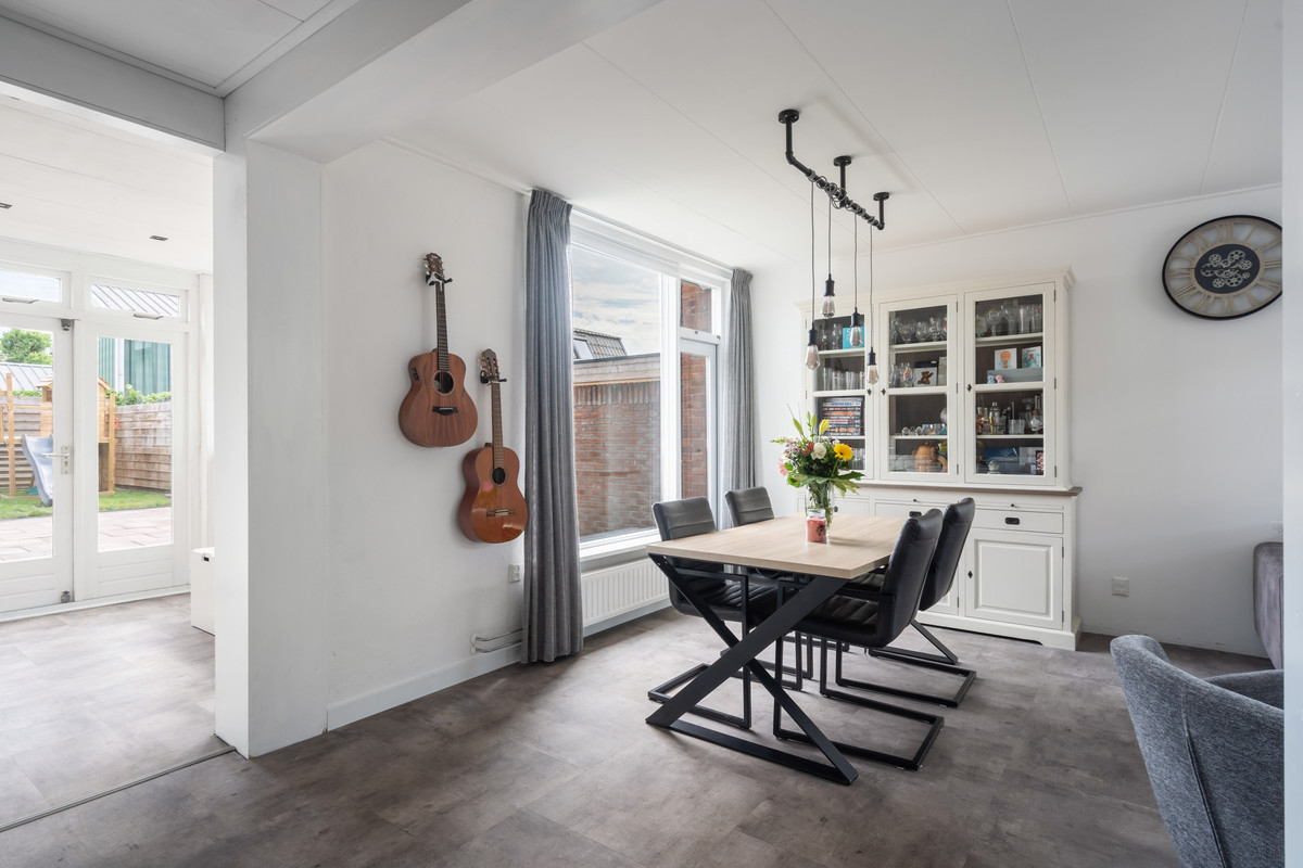 Tussenwoning te koop: Meester Mierasstraat 11, Beesd
