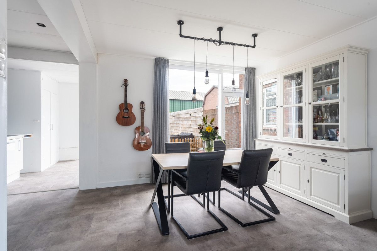 Tussenwoning te koop: Meester Mierasstraat 11, Beesd
