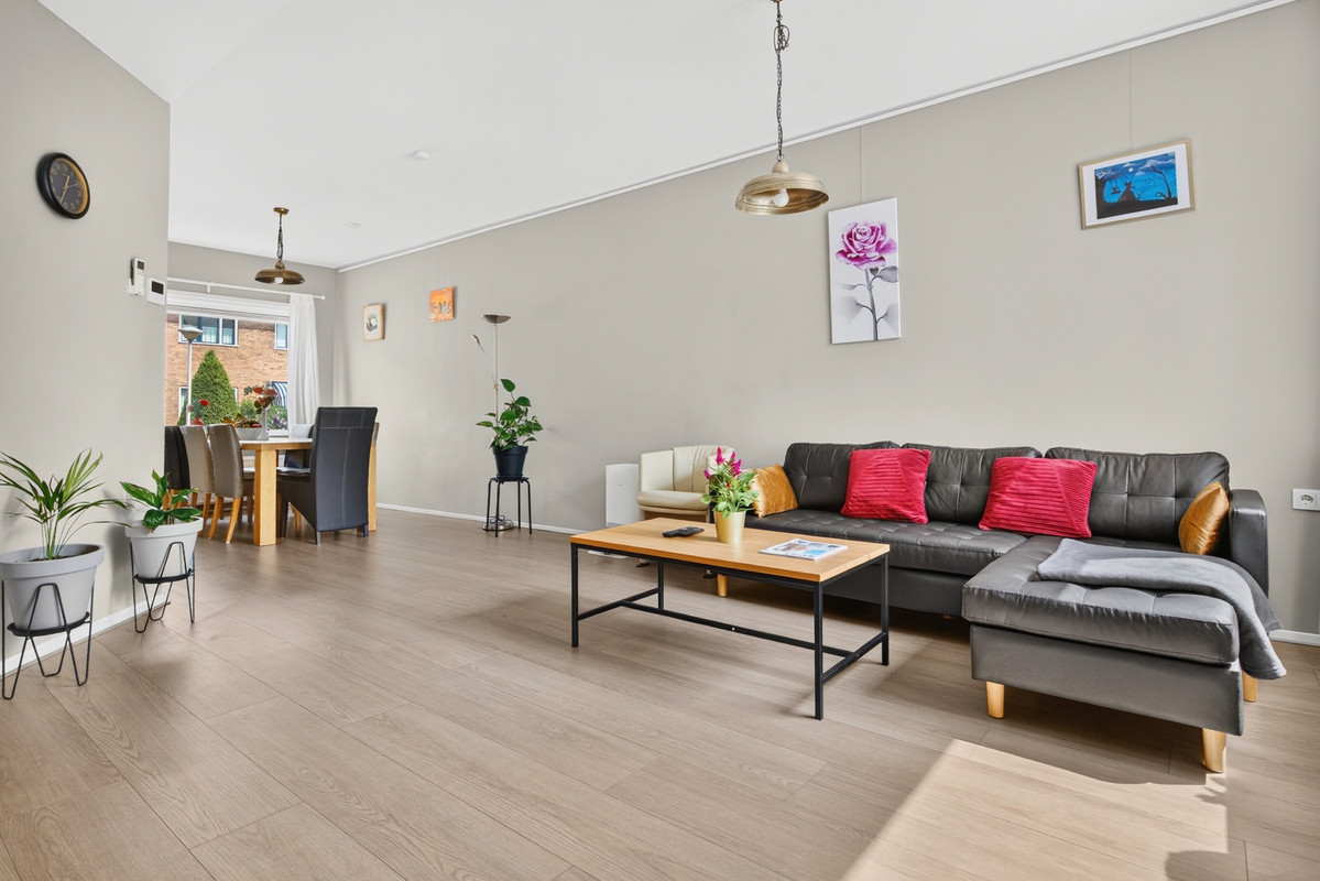 Tussenwoning te koop: Bergen op Zoomstraat 31, Eindhoven