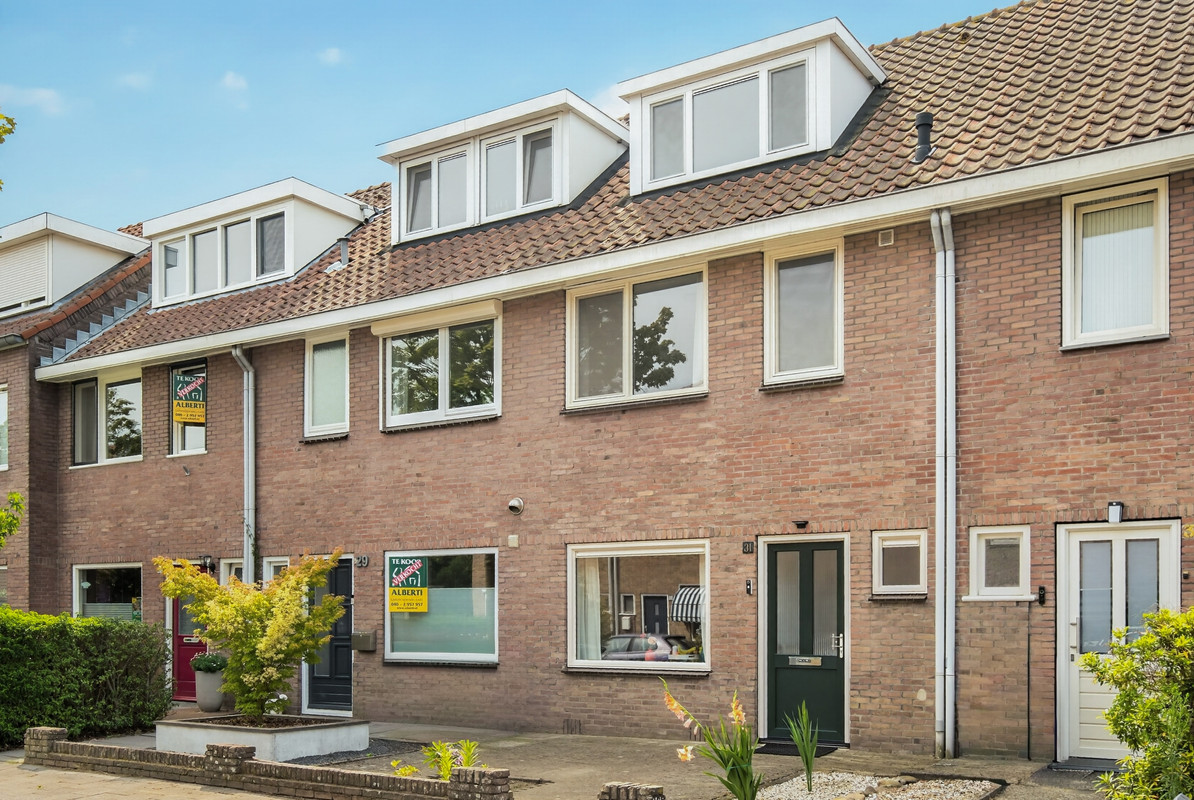 Tussenwoning te koop: Bergen op Zoomstraat 31, Eindhoven