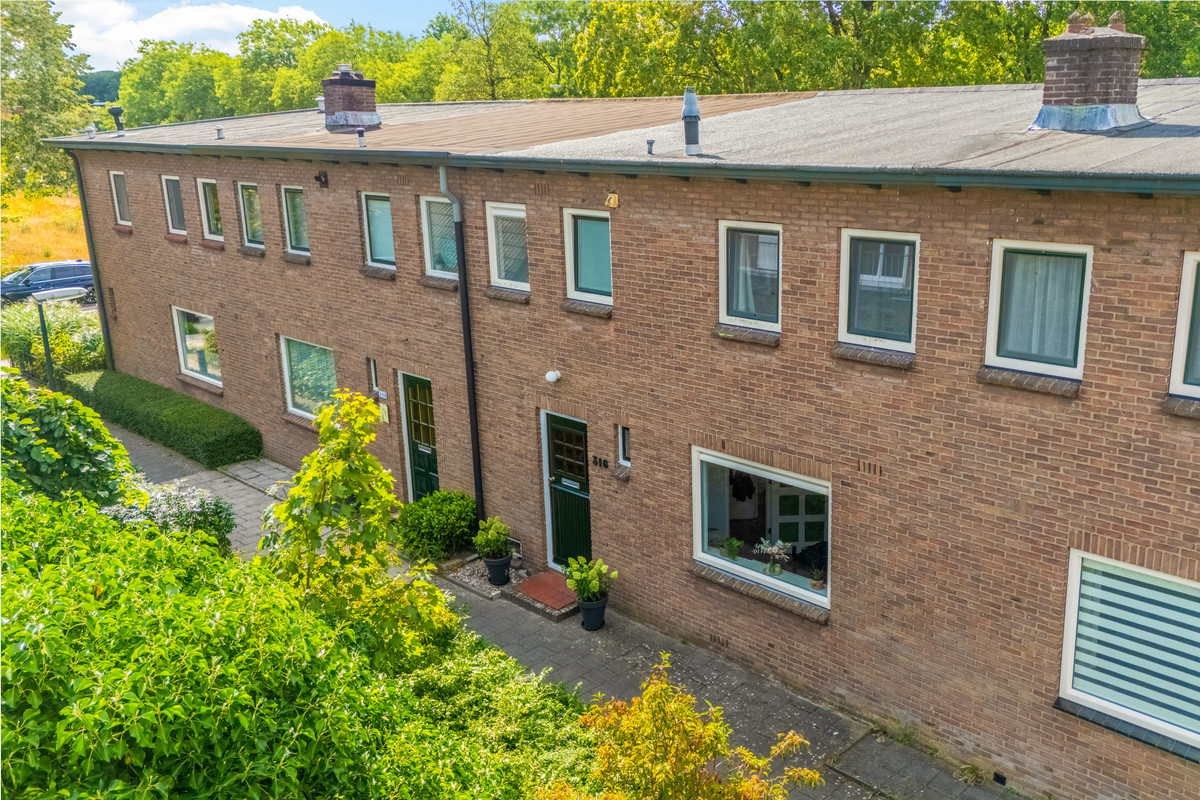 Tussenwoning te koop: Oude Beekbergerweg 316, Apeldoorn