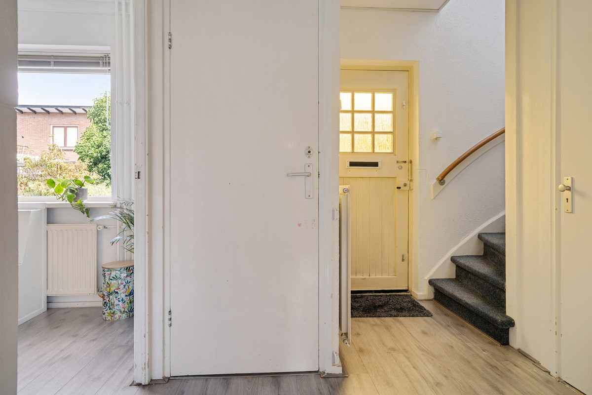 Tussenwoning te koop: Oude Beekbergerweg 316, Apeldoorn