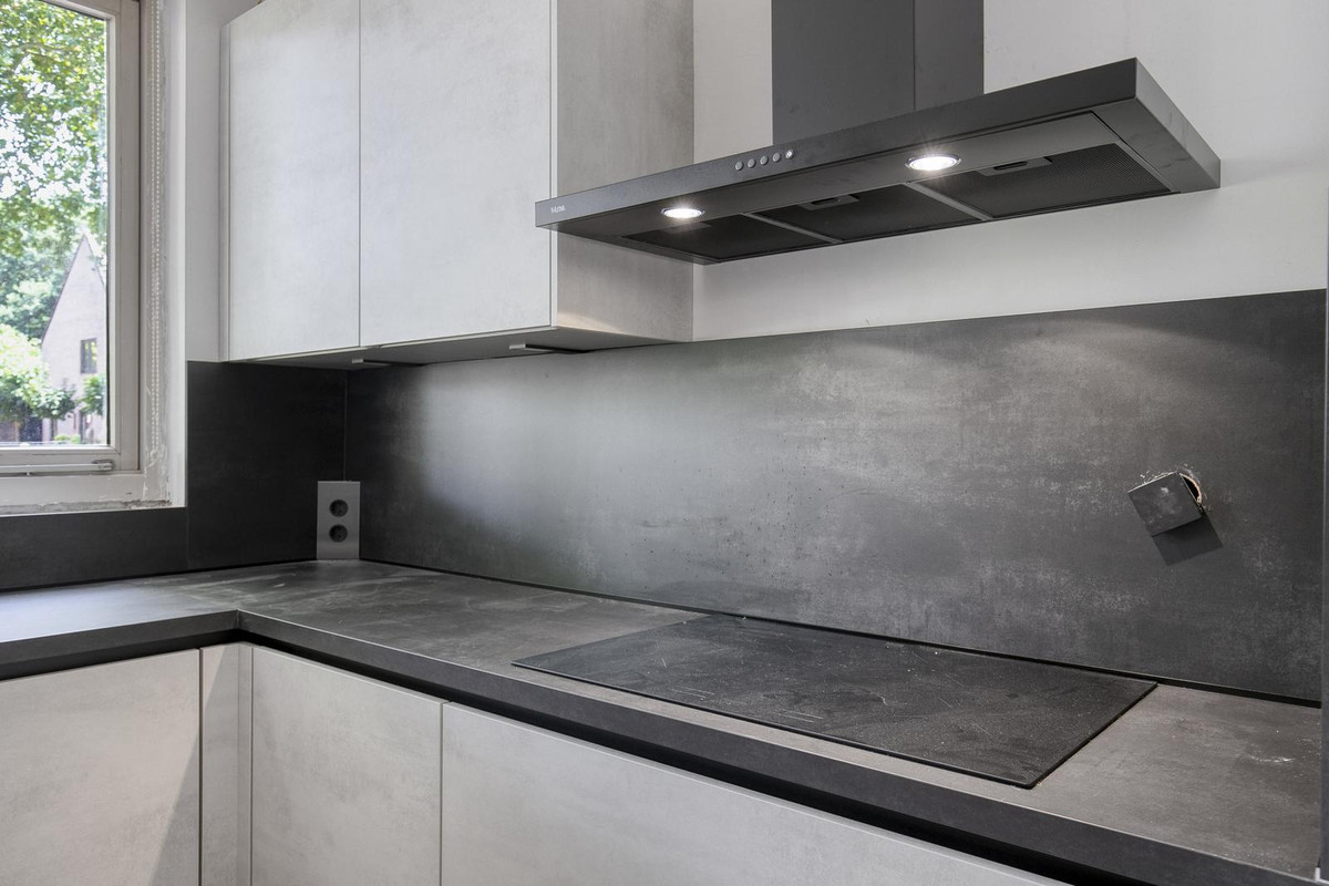 Tussenwoning te koop: Lange Bunder 60, Bavel