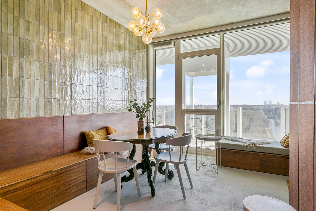 Studio te huur: Haarlemmerweg 334, Amsterdam