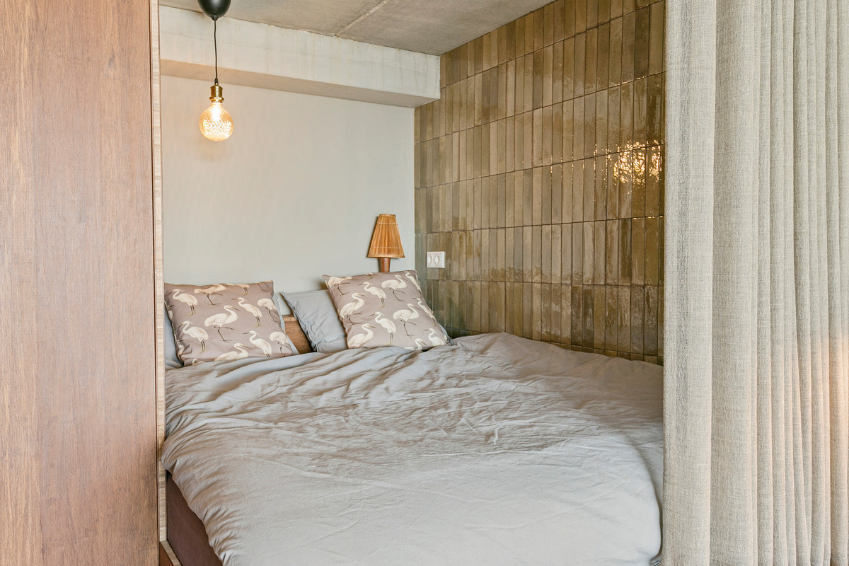 Studio te huur: Haarlemmerweg 334, Amsterdam