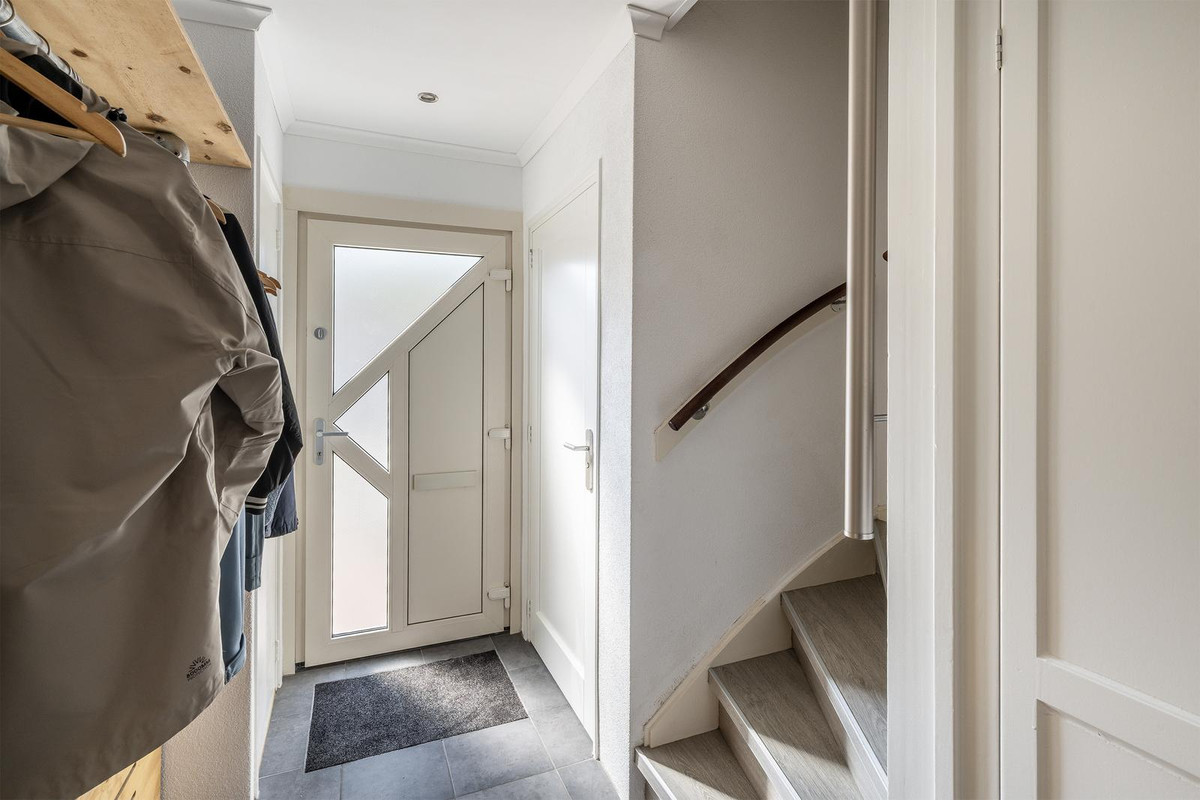 Tussenwoning te koop: Abraham Crijnssenstraat 8, Tholen