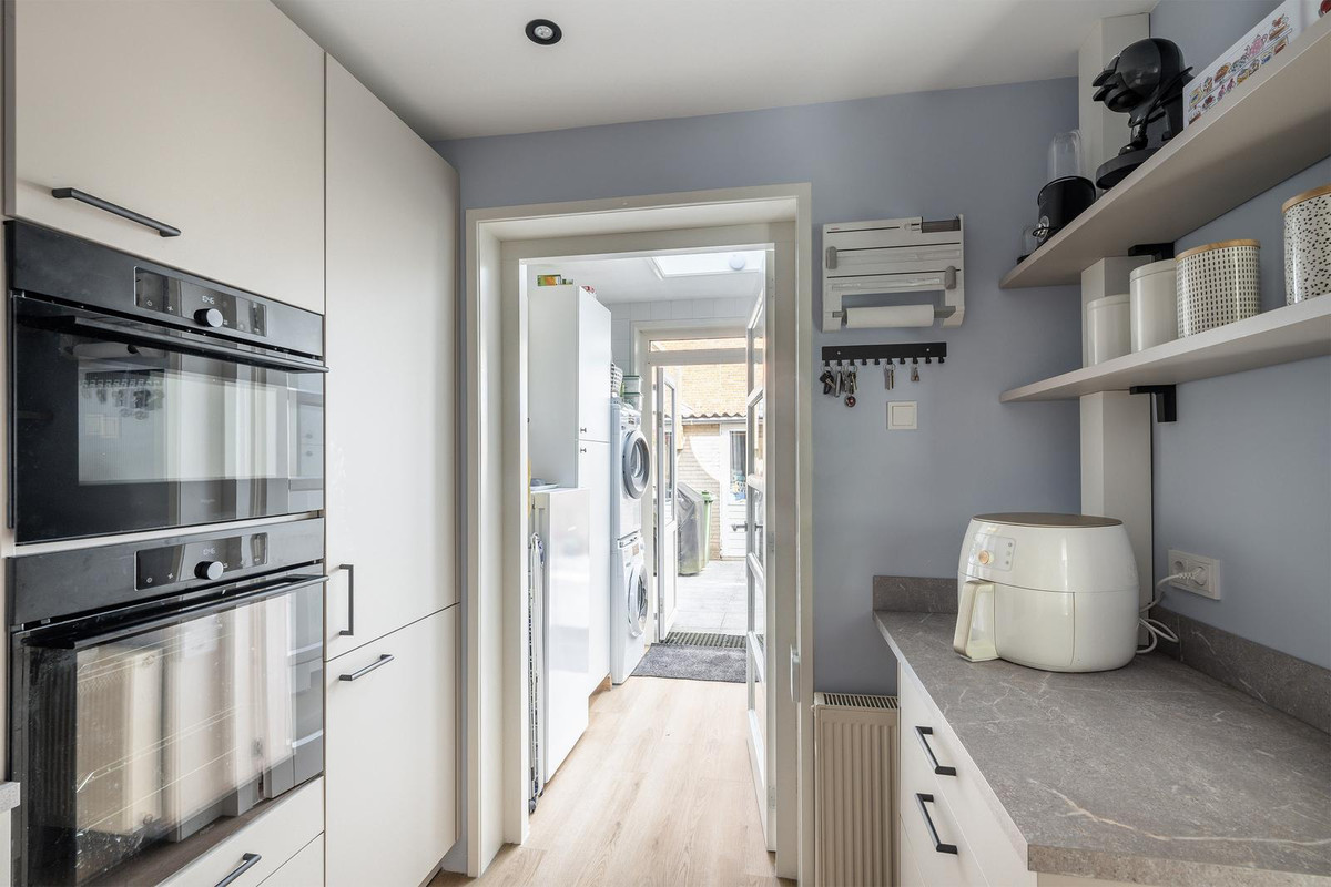 Tussenwoning te koop: Abraham Crijnssenstraat 8, Tholen