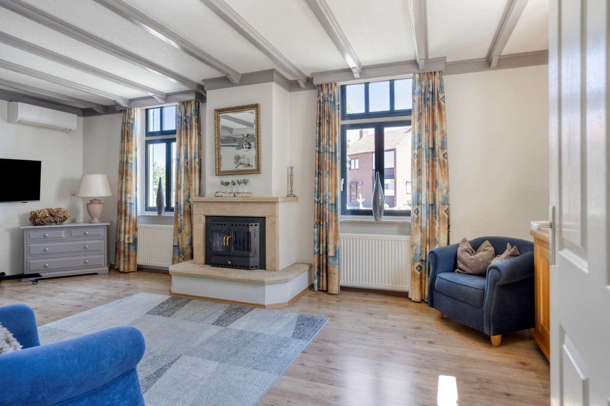 Vrijstaande woning te koop: Voortstraat 15, Maasbracht