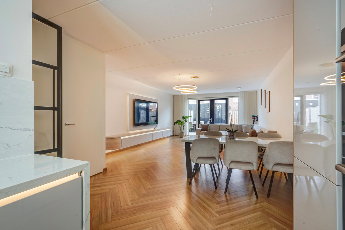 Tussenwoning te koop: Duinbeek 14, Poeldijk