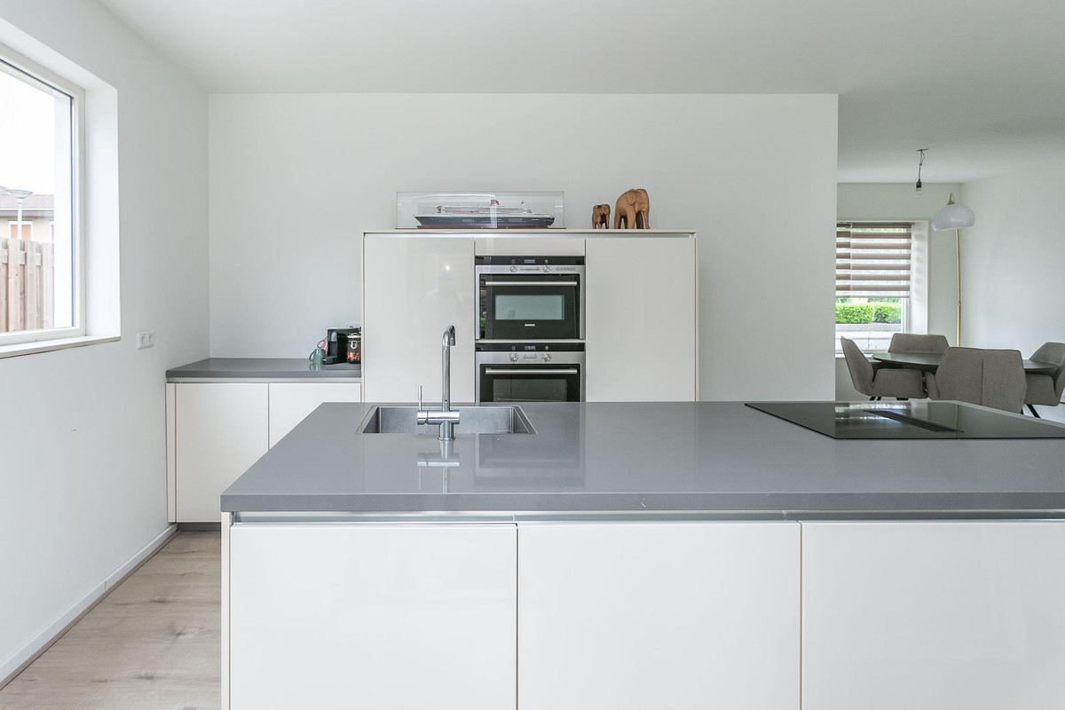 Vrijstaande woning te koop: Schumanstraat 13, Brunssum