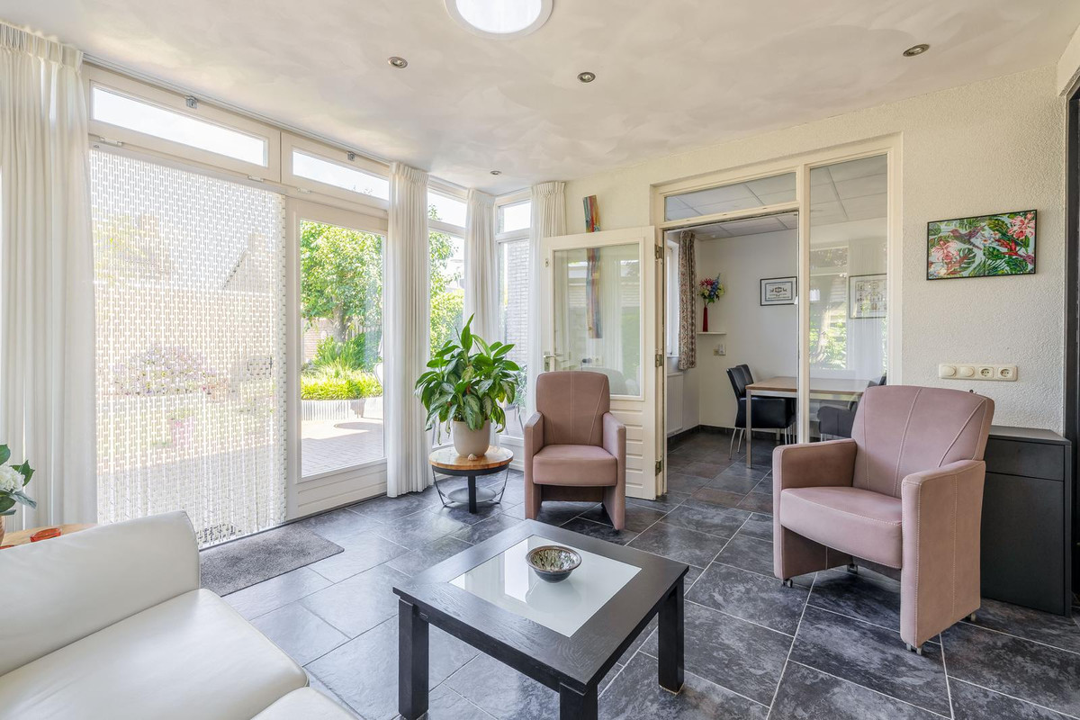 Twee-onder-één-kap te koop: Leijgraaf 184, Belfeld