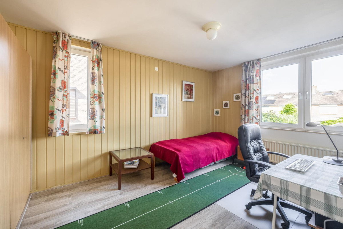 Twee-onder-één-kap te koop: Leijgraaf 184, Belfeld