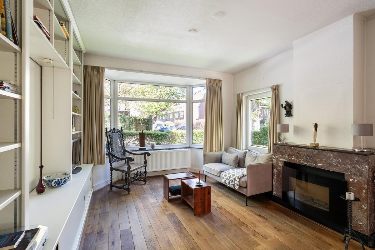 Hoekwoning te koop: Potgieterlaan 12, Voorburg