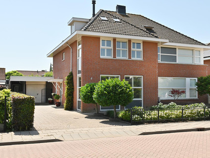 Simon Luymesstraat 1