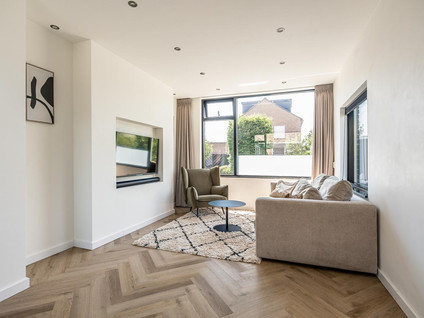 Bernard Zweersstraat 8