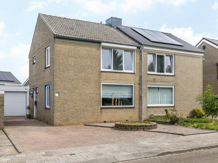 Bernhardstraat 1
