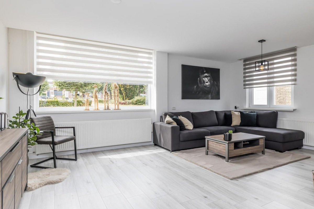 Hoekwoning te koop: Bernhardstraat 1, Puth