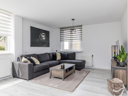 Bernhardstraat 1