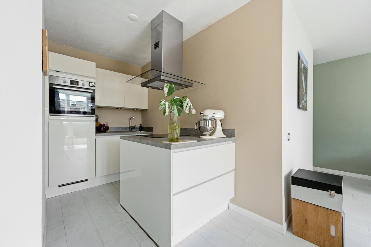 Appartement te koop: Filomeentje erf 102, Capelle Aan Den Ijssel