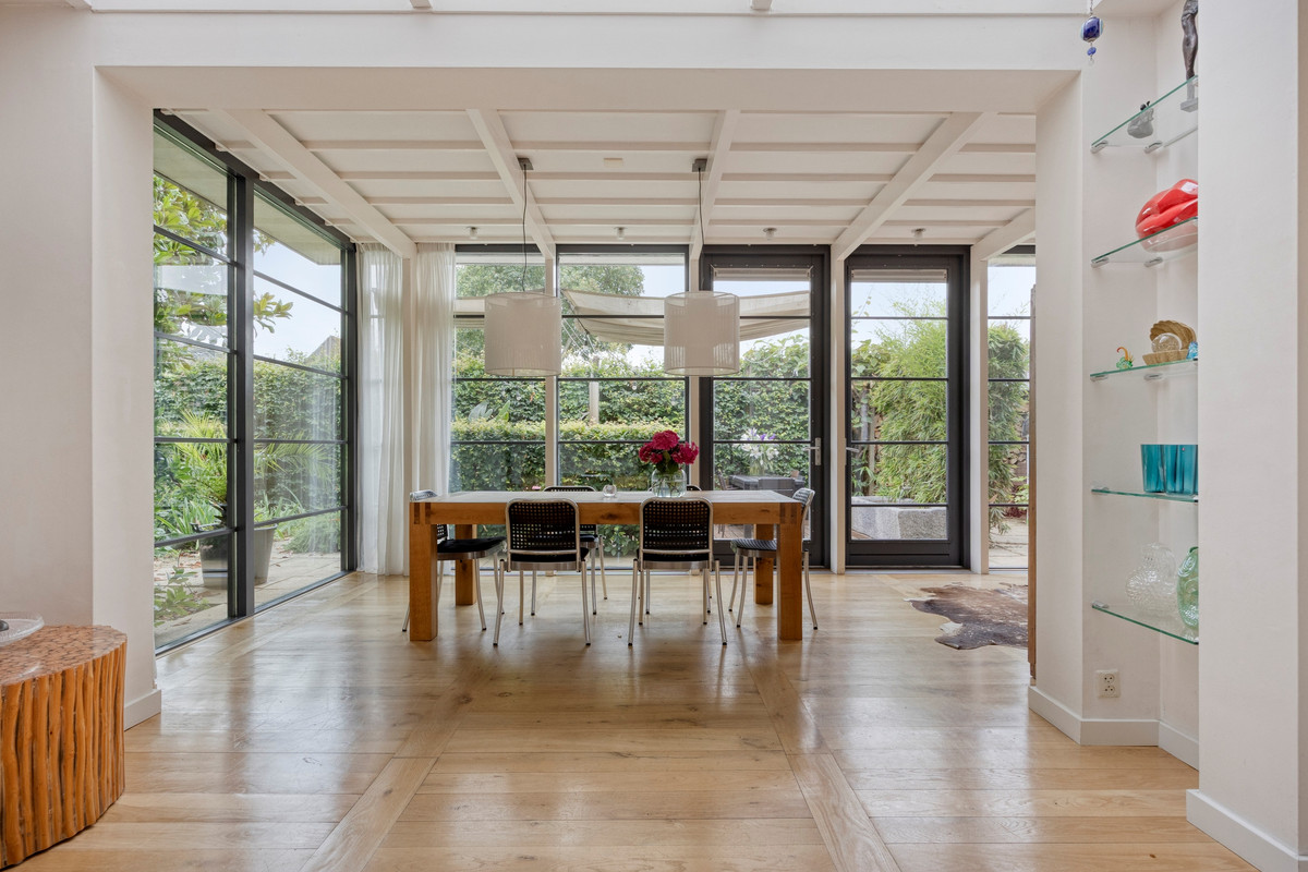 Tussenwoning te koop: Badlaan 29A, Muiderberg
