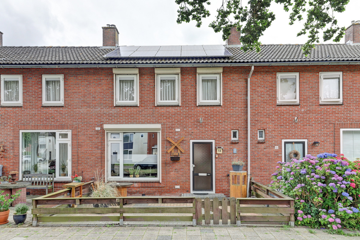 Tussenwoning te koop: Eerste Koppelveenweg 13, Emmer-Compascuum