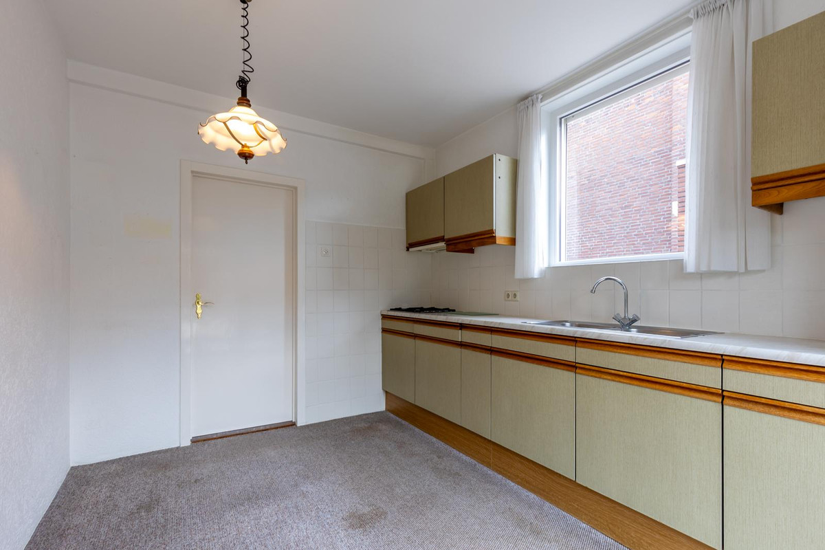 Twee-onder-één-kap te koop: Pieter Breughelstraat 49, Sittard