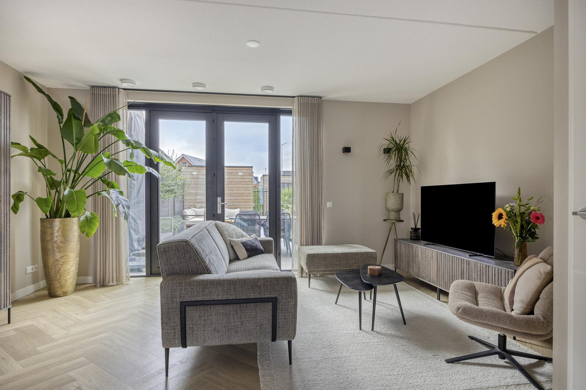 Tussenwoning te koop: Sportlaan 21, Bergen Op Zoom