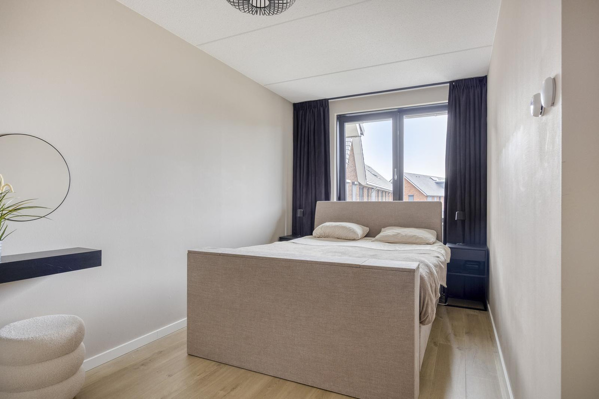 Tussenwoning te koop: Sportlaan 21, Bergen Op Zoom