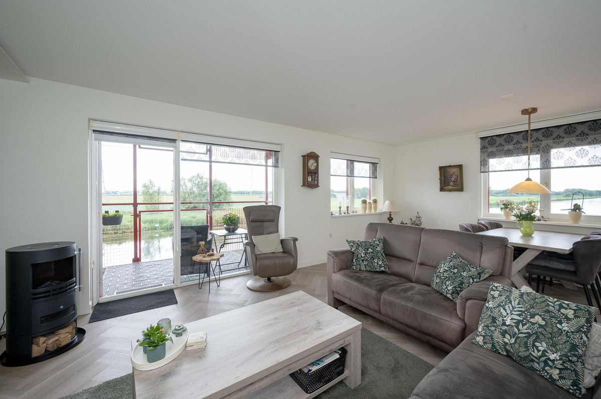 Appartement te koop: Pastelstraat 21, Almere