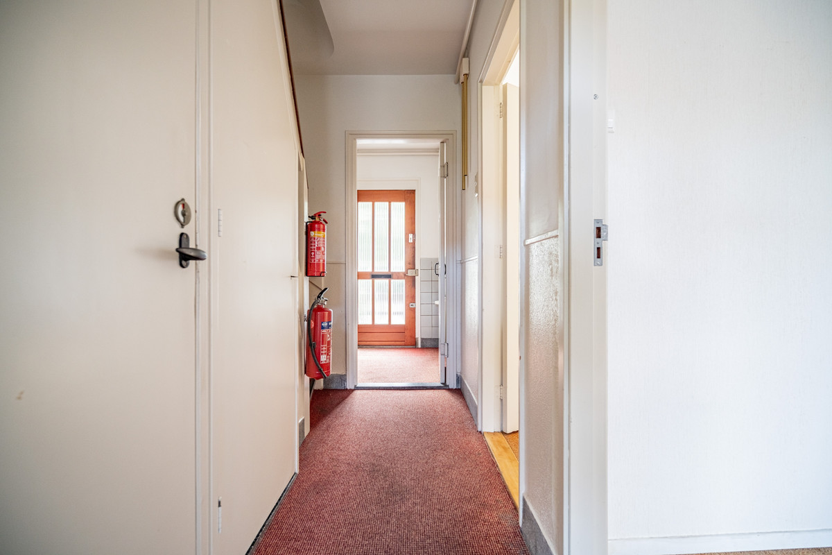 Tussenwoning te koop: Kanaalweg 33, Leiden