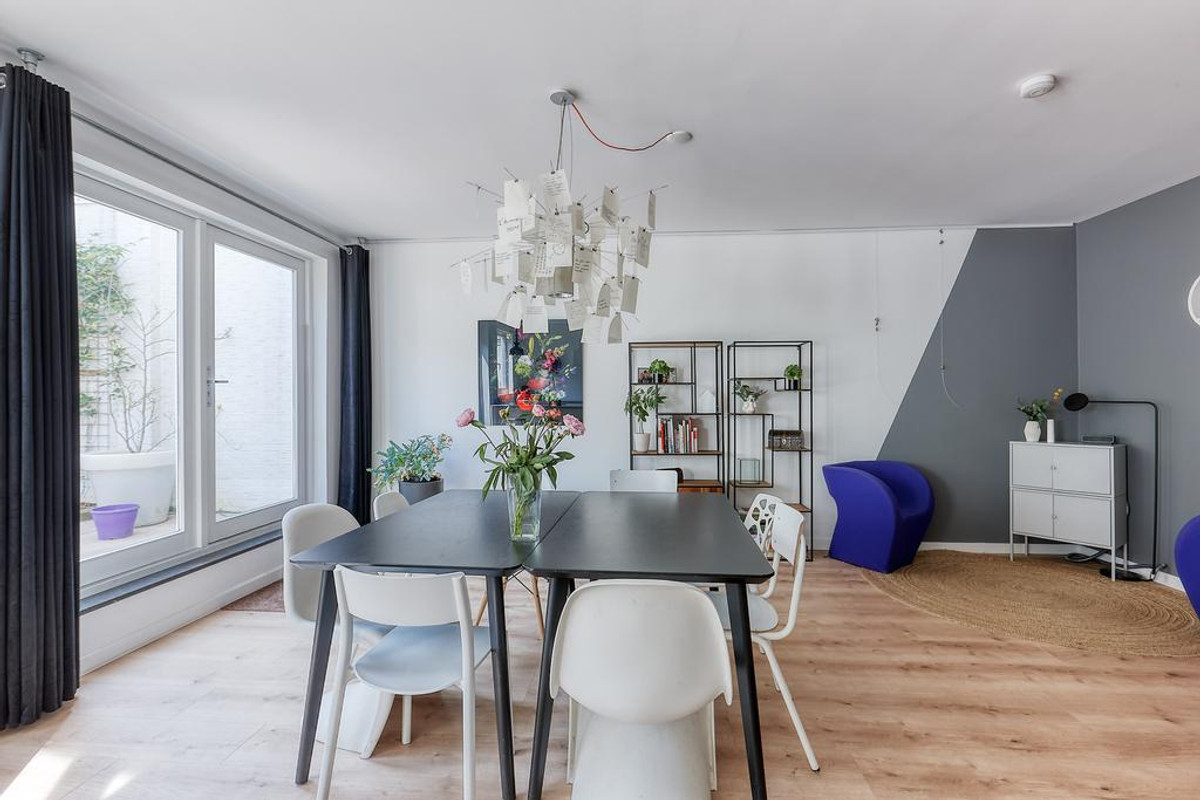 Tussenwoning te huur: Willemstraat 83, 'S-Gravenhage